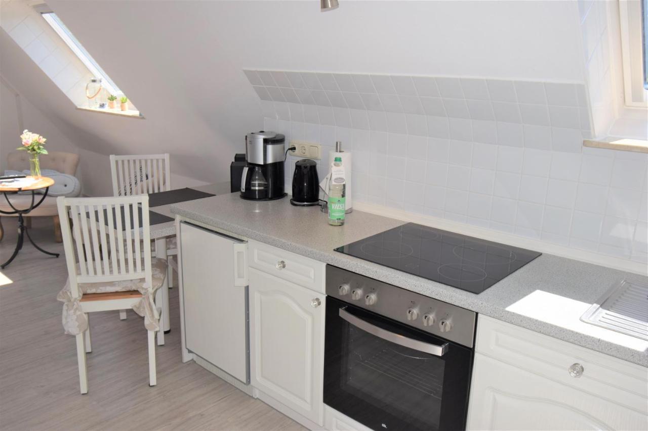 Haus Kaiser Appartement 6 Deichglueck บือซุม ภายนอก รูปภาพ